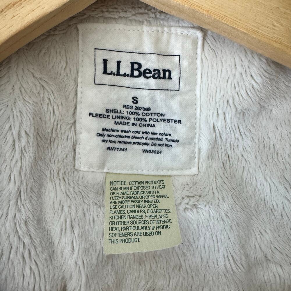 L.L.Bean Women's Flannel Jacket Fur Lined Plaid Oversized Gorpcore Outdoors Barn - Picture 2 of 12
